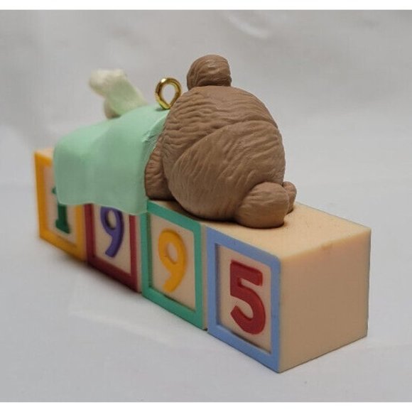 1995 Hallmark Keepsake Ornament GRANDCHILD'S FIRST CHRISTMAS Teddy Bear Sleep - Picture 6 of 16